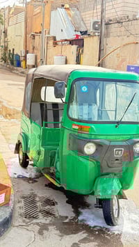 تكتك باجاج 22وبالسنويه 21 البدي شوف العين والمكينه مجفته  التكتك طابه ...