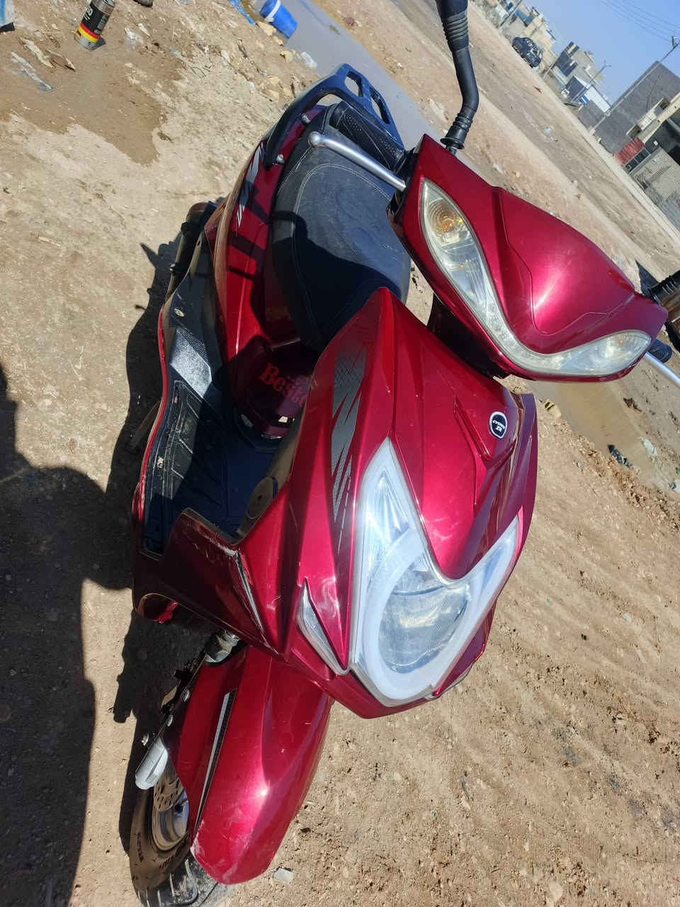 دراجه دراجه كوم حديد  ⭕سكنس⭕. صيني. مكينه سيام. بس المكينه  عوجت روله اوعفته  تركته الدراجه كامله   عوزه غسله اني  ناشر  صورته قبل  اوبعد هسه متروكه. الدارجه كلش امرتبه  ابيع هل موجود. كهرباييات كامله كله ⭕ كل نقص مابيه  سعره معروف الكوم حديد  اب ١٠٠  مكاني كربلاء  مجمع سيد اسماعيل. ***********
