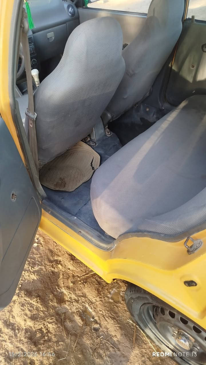 سلام عليكم
سايبه للبيع مديل 15
جاهزه من كلشي كير حداديه 
تخم تاير سياره خير من الله 
تصال على 
***********
