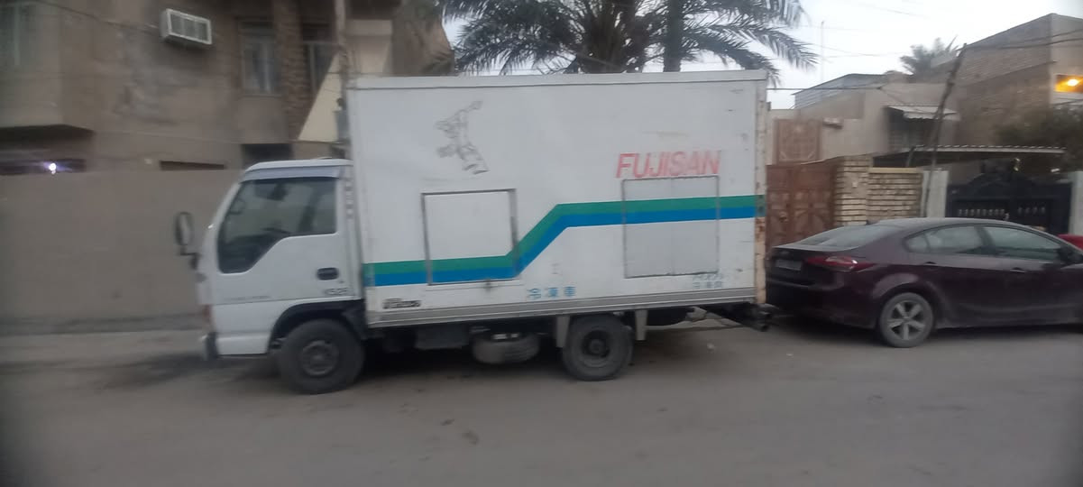 ازوزه براد للبيع تحويل الرقم ميسان الماني  مكينه ١٠٥ الإطارات الاماميه ١٥ الخلفيه١٤ التبريد غير شغال بغداد الحبيبيه***********واتساب موجود٤٠ ورقه بيه مجال قليل
