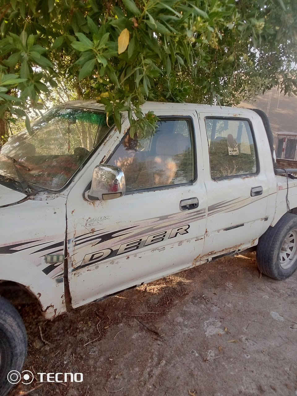 سياره دير اوراق للبيع موديل 9 
للتواصل خاص او الاتصال ***********
السعر خاص
