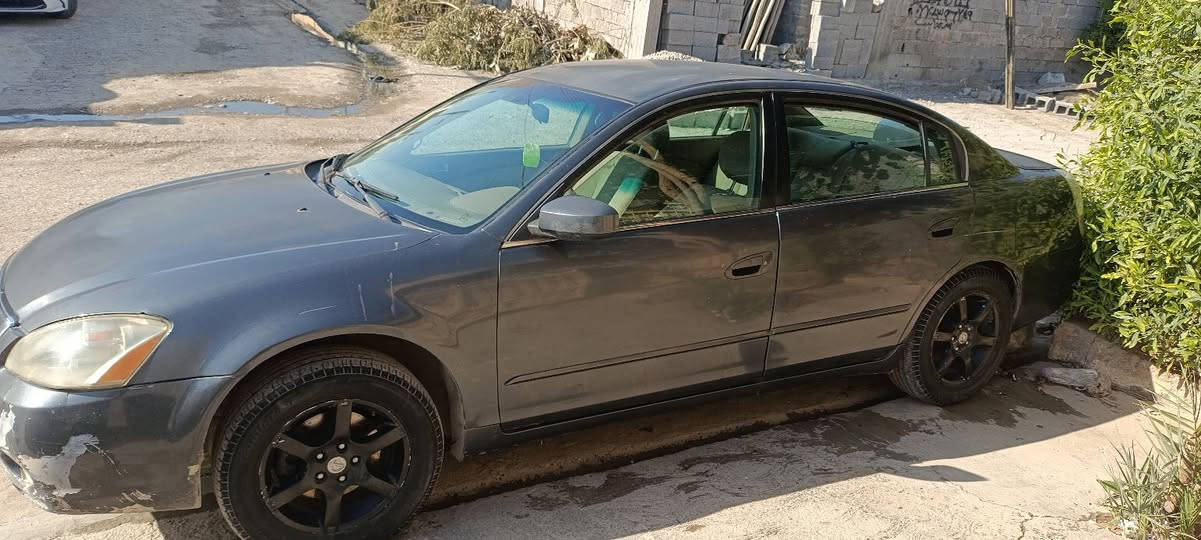 نيسان التيما 2007
مثل ما واضح بلتصوير 

واذا تحب تفاصيل اكثر راسلني او خابرني 
سعره 68$
مكاني كركوك ***********
