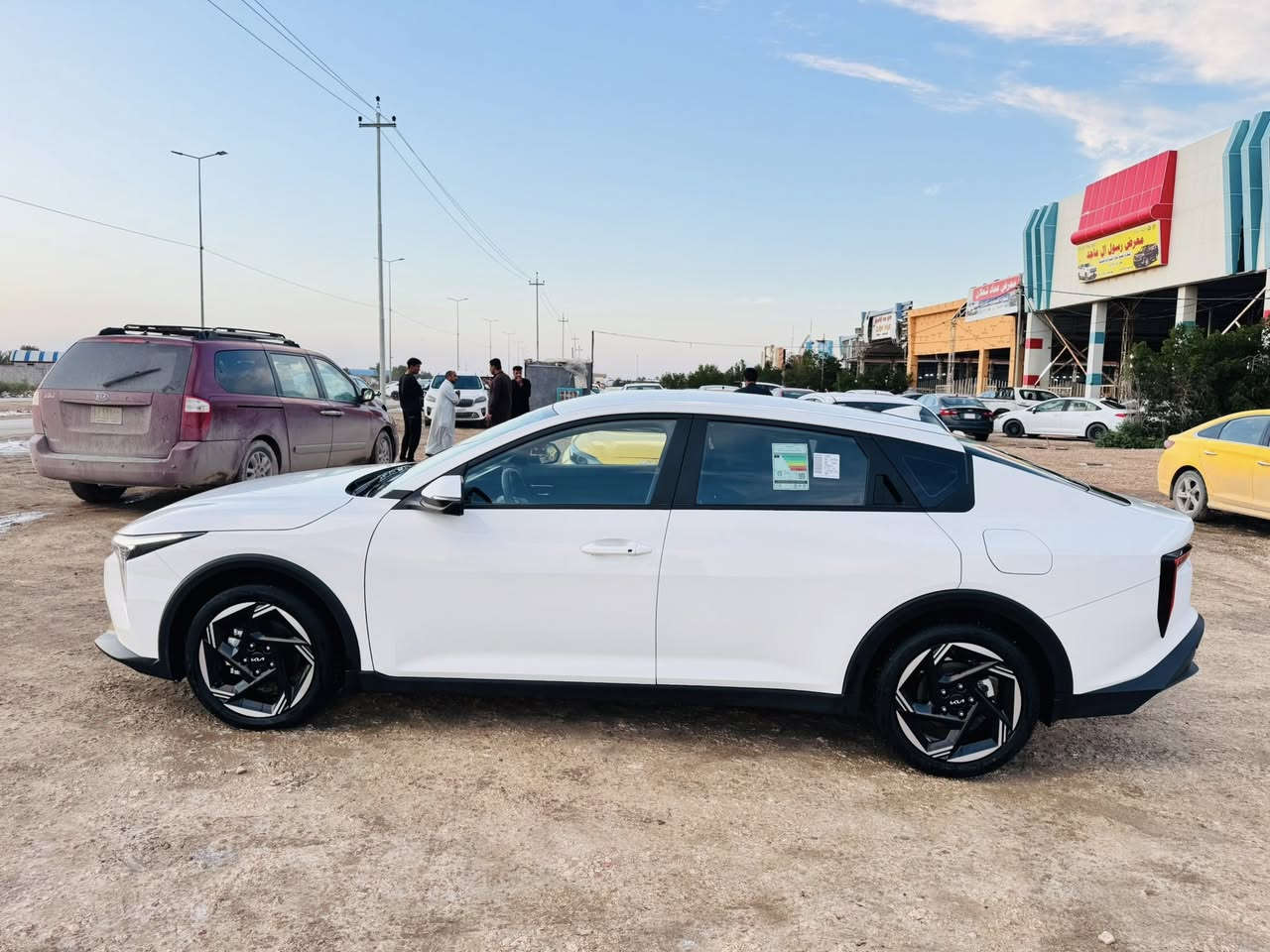 للبيع 

K4موديل 2025خليجيً
مرقم بغداد تحويل مباشر
محرك2000دوش
فول مواصفات
مكفوله كفاله عامه من شخط شرط
سعر 198$وبيه مجال
العنوان المثنئ الرميثه معرض اثير الجياشي التواصل ***********
