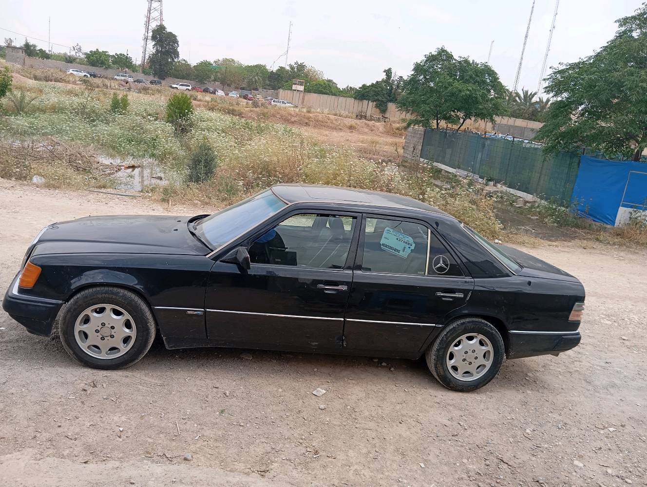 مارسيدس دبه موديل 92 قواعد سليمه بلاد  محرك بطه اثنين ونص مستعجل للبيع عنواني خانقين
سعره 58
***********