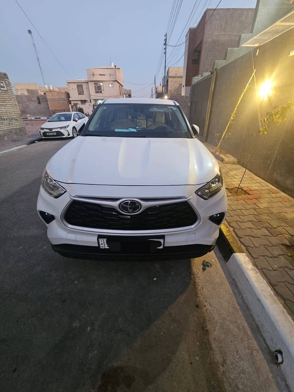 هايلاندر ٢٠٢٥ ماشيه ١٢ الف
وكالة عبد الطيف جميل  مكفوله كلش جديده ***********

السعر ٣٢٥ بيها مجال
