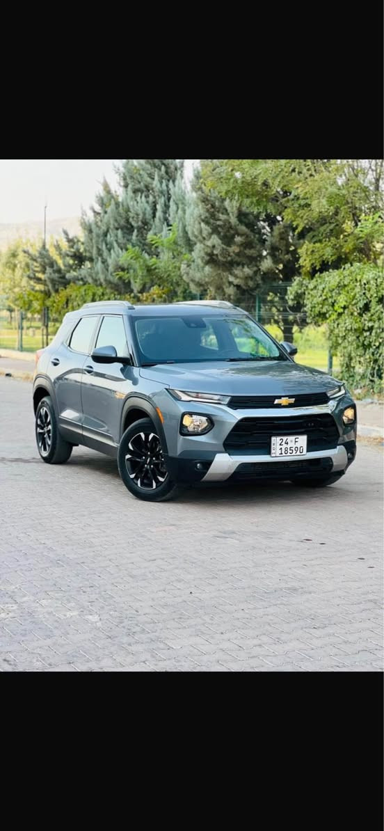 شوفرليت ترايل بلايزر LT
موديل :- 2022
السعر : 123  ورقة و مجال بسيط 🤏

المواصفات: LT

حجم المحرك 3 سلندر 1.3L توربو 
عداد المسافة  38 الف ميل 
رادار امامي وجانبي وخلفي
تنبيه الخروج عن المسار
كراسي مخمل
كرسي السائق كهرباء
اوتو ستوب
وضعيات قيادة
لايتات LED بالكامل
شاشه تحكم بالايعازات
تحكم ستيرن جهتين
بصمة ابواب وتشغيل وتشغيل عن بعد
صبغ :- بص قباغ صندوق صبغ بدون دواخل و بدون ارباك جميع ارباكات سليمه بلادي
سياره مرقم دهوك جاهز 
عنوان 📍عقرة
رقم تلفون و واتساب ☎️
*********** Singapore
