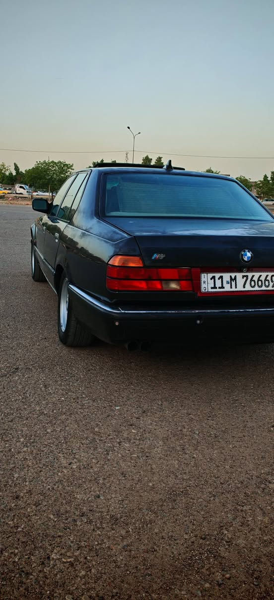 735 موديل 93
اصل بليتة وسنوية رقم بغداد الدولي بسمي تحويل ثاني يوم 
السنوية لحد 2027
السيارة جاهزة ومال جناي 
بچم عريض
مكينة وگير خير من الله
صدر امامي خلفي جديد
سلايد 
دبل ايرباگ 
دبل كمبيوتر
اربع جام كهرباء
كشنات جلد كهرباء
داخل صاج ملكي
بردة خلفية بلادية
ويل خلية الاصلي
سيارة بلادية مكفول من الدعامية للدعامية بدون ضربة بدون خياس فقط السيارة بيها مكانات جاردة
مكان السيارة بغداد العامرية 
السعر 43 وبها مجال تجي ويحضر واجبك 
***********
***********
