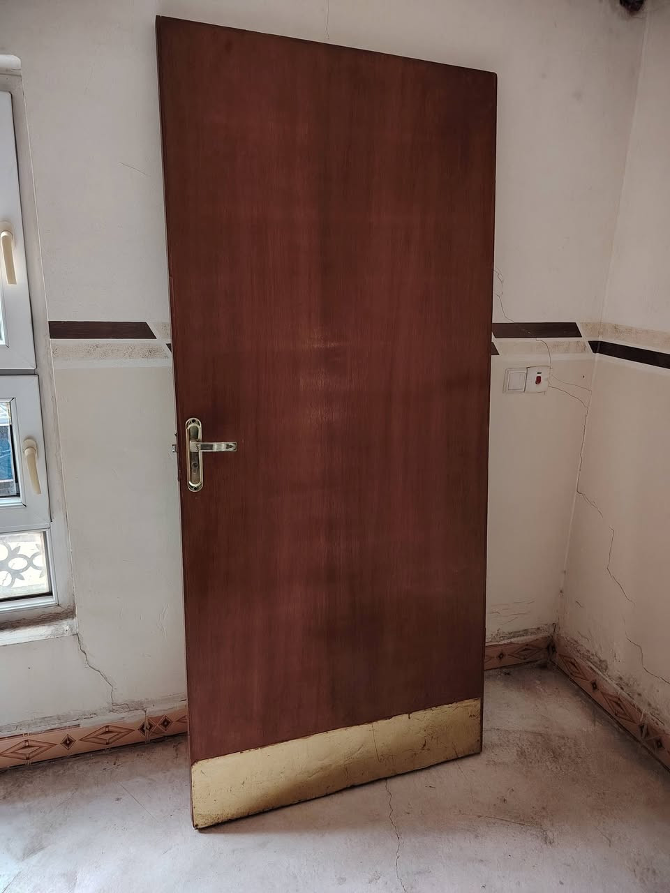 بوب للبيع العدد 5 هنه وجرجوباتهن الاتصال على الرقم ***********
