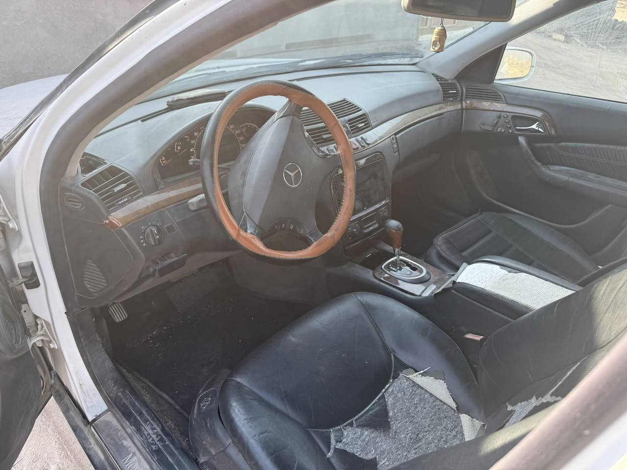 مارسيدس غواص 2003 للبيع قصير سياره نقص صبغ بس
للاستفسار اتصال على الرقم *********** واس اب متوفر
