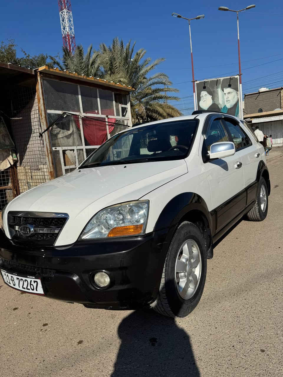 سورنتو 2009
خليجي كويتي
السعر: 110
وبيه مجال 
فول مواصفات
فئه EX لمتد
فتحه
كشنات جلد
5راكب
تبريد
بيانو
تحكم ستيرن
مثبت سرعه
شاشه
كامره
حساسات
دواخل بيجي

المحرك والدفع:
 • محرك V6 سلندر المرغوب
 • فور ويل
 • مري كهربائيه
 • كشن كهربائي

كفاله عامه
ضربه و صبغ وتبديل
ماشيه 170
السياره جديده بمعنه الكلمه

(رقم بغداد مشروع وطني سنويه جديده)

مكان السياره: بغداد 
للاستفسار: ***********
