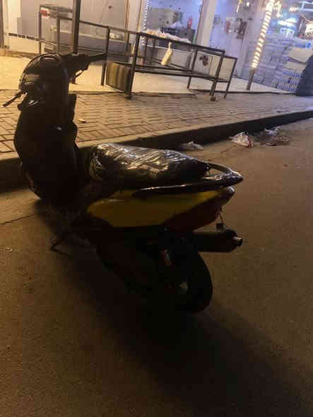 سلام عليكم ماكس برغي بل محرك مافتوح  دراجه تخبل شلعه معد دراجه ٤٩ بلادي كفرات جارده اصليه بيه نقص برغي مال صالنصه و ذيل فقط سعر ٣٥٠ ***********  مكاني الدوره شارع ٦٠  شاير سلف كهربيات كله شغاله
