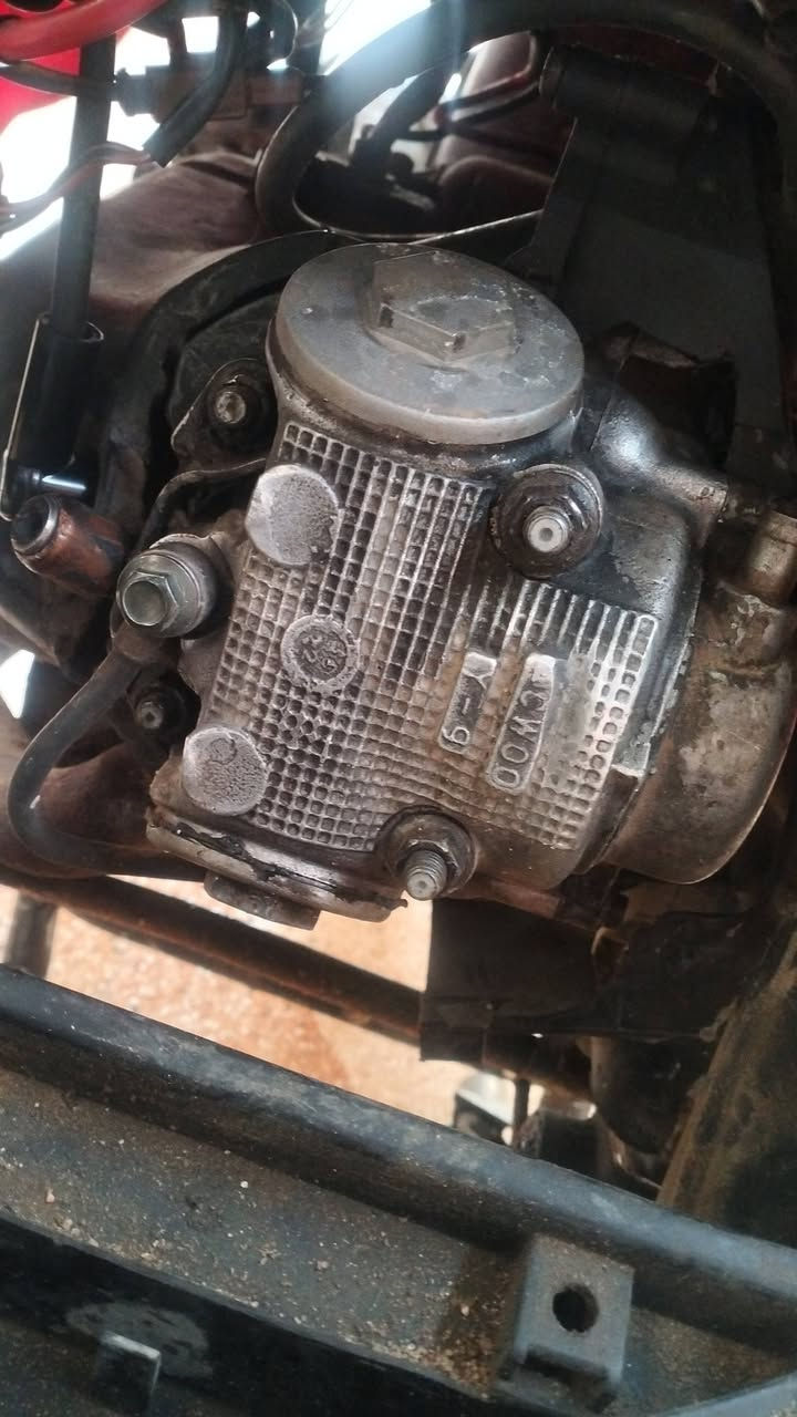 سلام عليكم دراجة فراشه فحل للبيع كامله من كلشي سعرة350 مكاني ابو الخصيب رقمي *********** واتساب موجود
