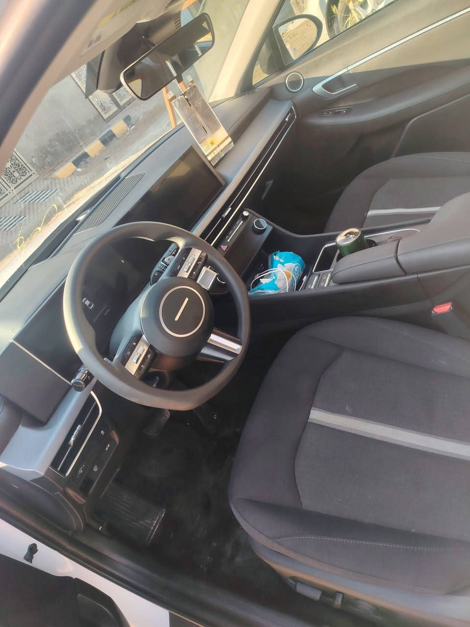 سوناتا 2025 البيع قطعه وحده بس الباب فول عده الفتحه رقم شهداء قادسيه ماشيه 9 الف زيرو السياره تفاصيل اكثر ***********
