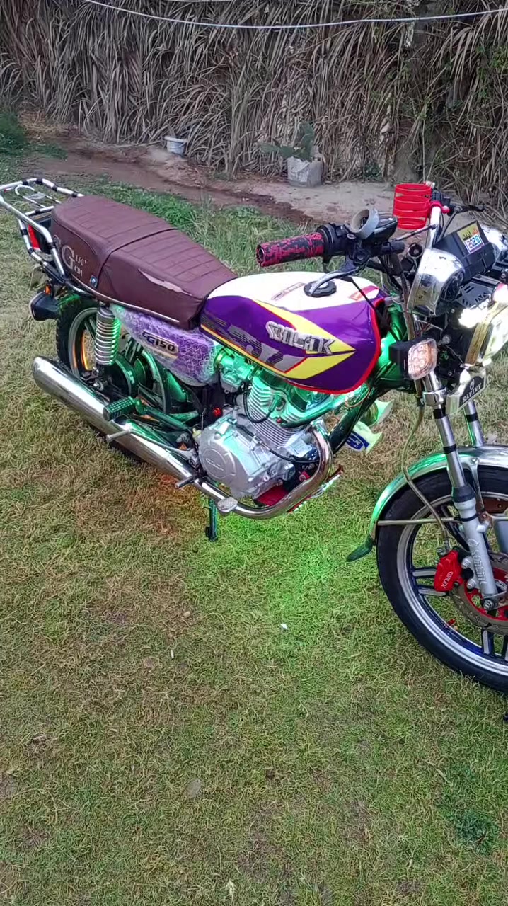 السلام عليكم دراجه مديل 23اوراق دراجه مكفوله السعر 650وبيه مجال بسيط مكاني الحمزه ***********
