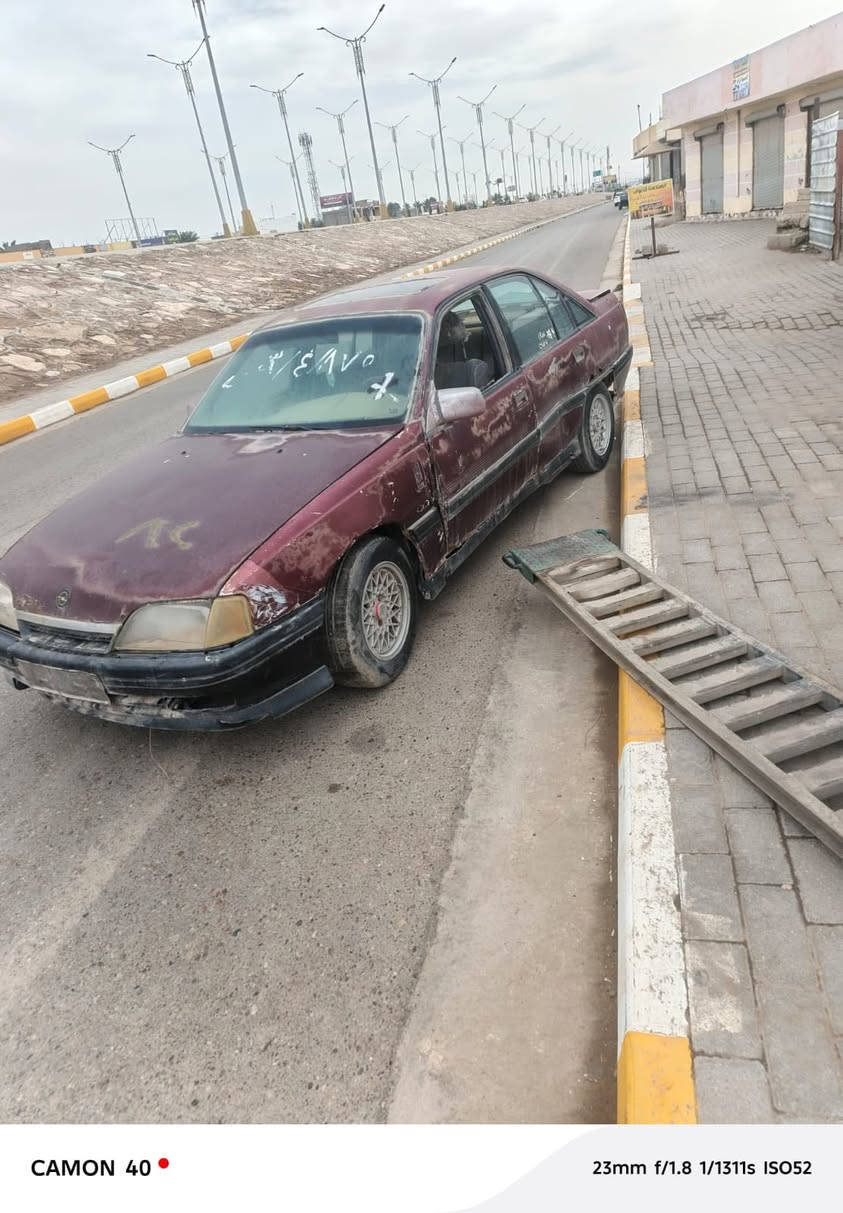 اوبل موديل ١٩٩٣ سياره محرك كير جديده سياره مزاد معامله كامله بس تروح تسوي هزه وتستلم ارقام سياره تحتاج صبغ مكان سياره رمادي استفسار ***********
