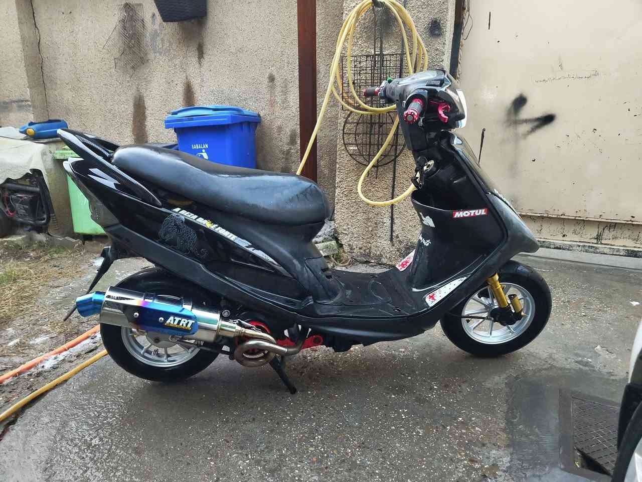 سلام عليكم ✨
ماكس عدله 55  للبيع سعر750 عنواني بغداد بالدوره متواجد واتساب ***********
المكينه مكفوله كفاله عامه من كلشي 
لدراجه كلها تزويد 
صالنصه حلزونيه 
يدات بانزين
يدات بريد
سبايدر كاربون 
شيال مكينه
قبغ فلاوين
صدر امامي
وياله + تايرات  امامي خلفي جدد
باتري جديد بلك اصليNGK كويل شحن جديد كويل ناريه جديد الدراجه انضف من الصور
