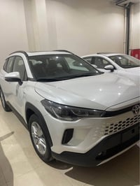 كورولا كروس • ٢٠٢٥ • ماكينة ١٫٨