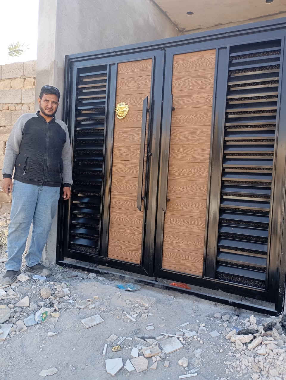 🔨 معمل حدادة الفهد 🔨لصناعة الأبواب والشبابيك بأحدث الموديلات

✔️ باب شباك تركي – تصميم أنيق وقوة في العمل✔️ باب قاصّة – متانة وحماية عالية✔️ باب بديل الخشب – شكل جميل وسعر مناسب

⭐ صناعة دقيقة وجودة مضمونة⭐ أسعار مناسبة وخدمة طيبة للزبائن

📍 العنوان: الشطرة – شارع الحولي📞 للتواصل: ***********
