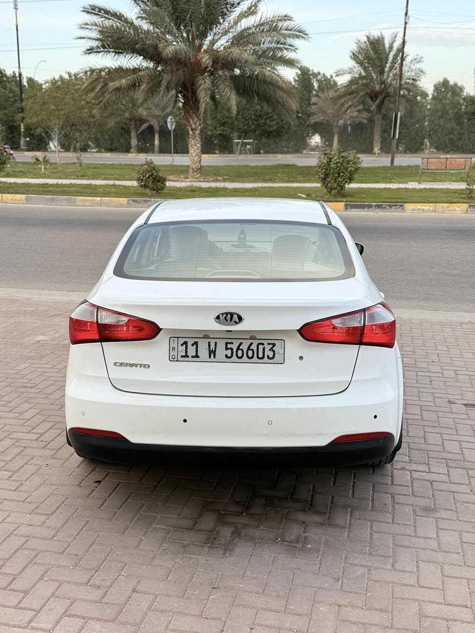 سلام عليكم كيا سيراتو 2014 خليجي رقم بغداد الدولي بسمي تحويل مباشر سياره مكفوله كفالة عامه من الضربه والصبغ وتبديل بارد بسيط وسونار مرفق مع الصوره سياره جاهزه مكينه 2000 دوش وكير 6 نمر مكفولات حداديه جديده تخم تاير جديد ويلكب 17 كروم شاشه كامره دواره حساسات امامي خلفي تحكم ستيرن مكان سياره كربلاء 
سعر 122 مجال بسيط ***********
***********
