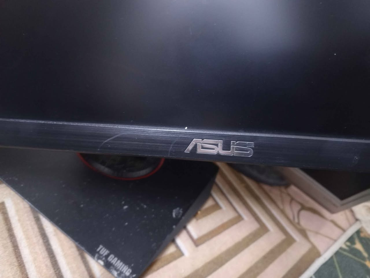 شاشة كيمنك للبيع حجم 24  بس شاشة مكسورة ابيعها الي عندة نفسها او يريديها يتصل *********** واتس اب بغداد, العراق
