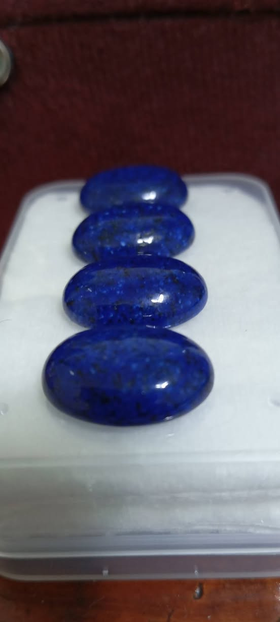 4 قطع من أحجار لازورد أو لازوريت طبيعي فصوص خواتم قياس 18/13mm ثمن المجموعة 120dh


**إذا كنت صاحب هذا الإعلان وتريد حذفه لأي سبب، رجاءا أرسل رسالة إلى الدعم الفني**