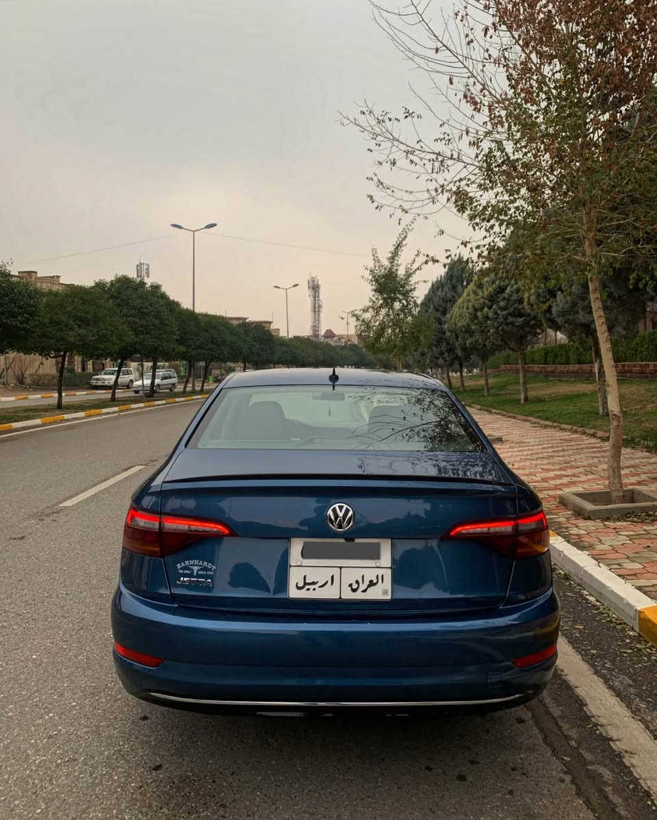Jetta 2019 S 
بنيت صبغ و جملغ كلير امريكا 
بدون دواخل بدون ايرباك 
و بيها اماكن PDR 
ماشي ١٢٦ ميل 
سيرف جديد 
مكان السياره اربيل 
مكلف بالنشر 
*********** أربيل, العراق
