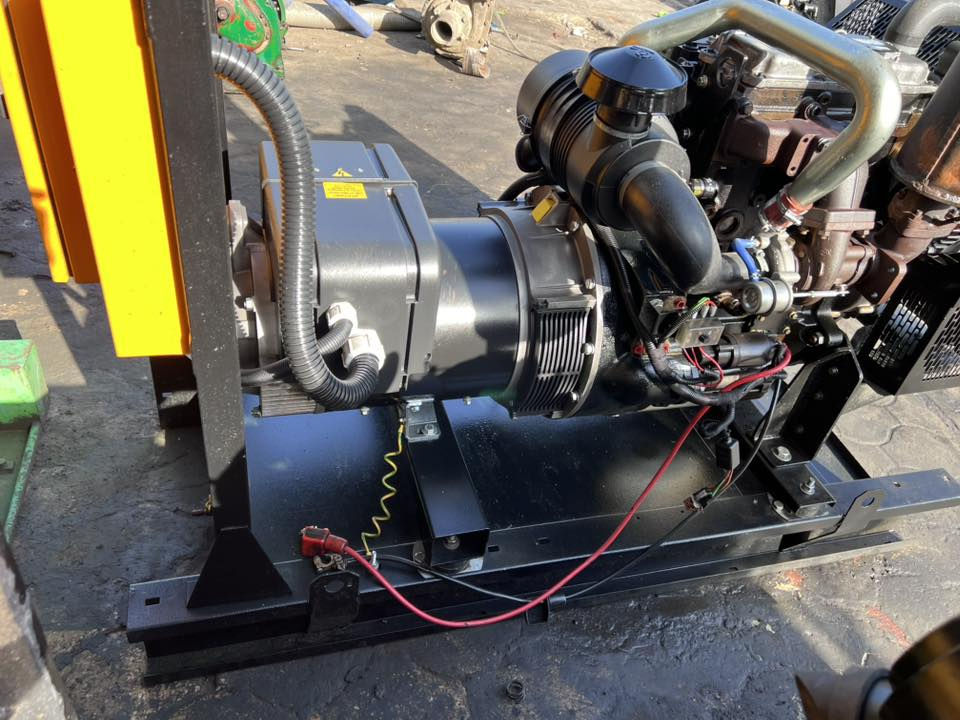 نوع المحرك:بيركنز إنكليزي الأصلي
القدره:45/KVA

المحرك:3بستم سوبر 

نوع الملف:لوري سومر فرنسي 

مع سسستم بروتكشن كامل للحمايه ونظام اوتو Ato

☎️رقم الهاتف:***********

***********

🔷العنوان:بابل
