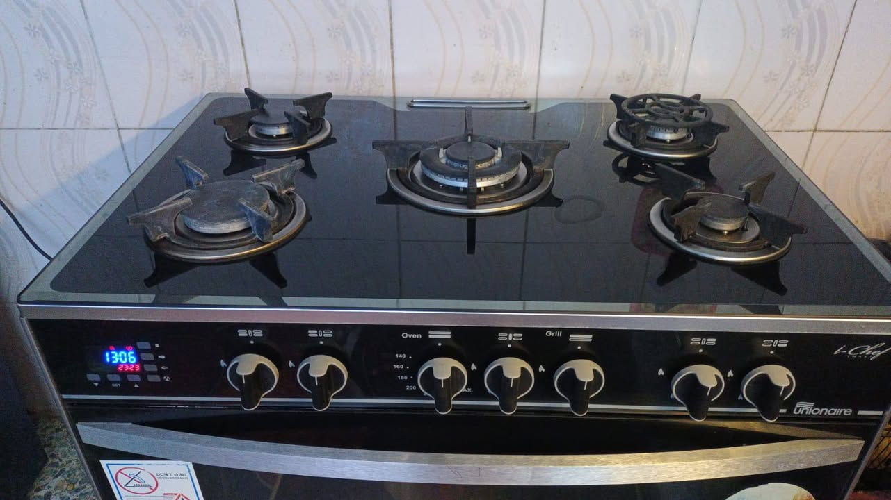 طباخ جديد 500بي مجال مكان زعفرانيه


**إذا كنت صاحب هذا الإعلان وتريد حذفه لأي سبب، رجاءا أرسل رسالة إلى الدعم الفني**