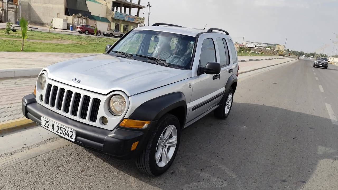 سلام عليكم للبيع لبرتي ٢٠٠٧ مابيه صبغ رقم اربيل تخم تاير جديد حداديه تبريد للاستفسار *********** عنوان كربلاء
سعره ٩٠$
