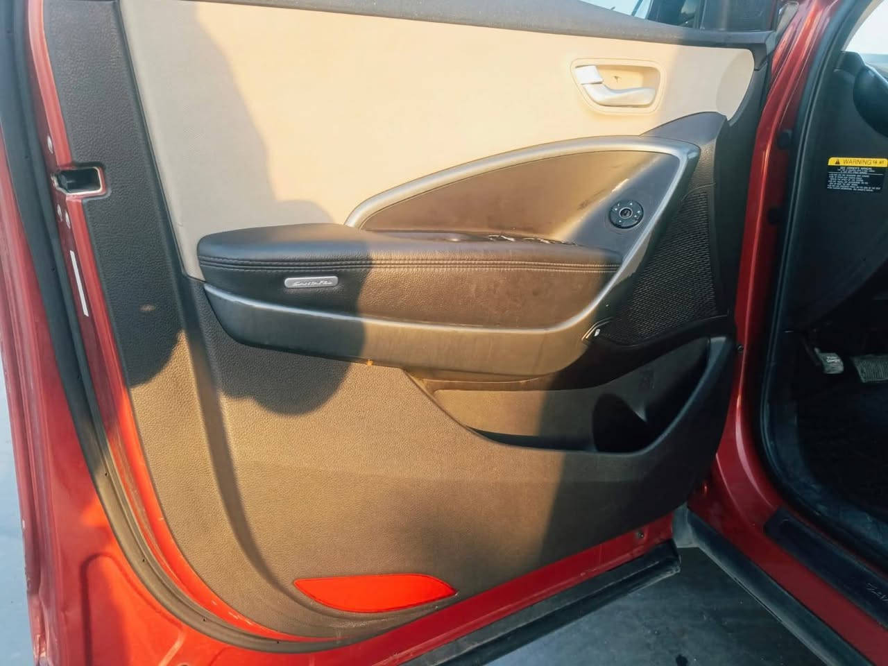 السلام عليكم 
مكلف بالنشر 
سنتافي موديل 2018 رقم شمالي مكانها ديوانية 
حدادية امامي وخلفي كله جديد مناقصها شي السيارة 
للبيع او مراوس السعر 135 
5راكب ماشية 110 قابلة للزيادة
للاستسفار الاتصال بالرقم ***********
@إشارة ط
