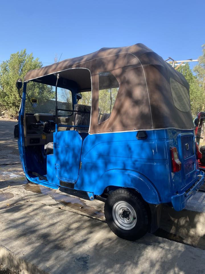 سلام عليكم موديل ٢٢ كفاله رقم بغداد السعر 9/200 بيها مجال للاتصال ***********
