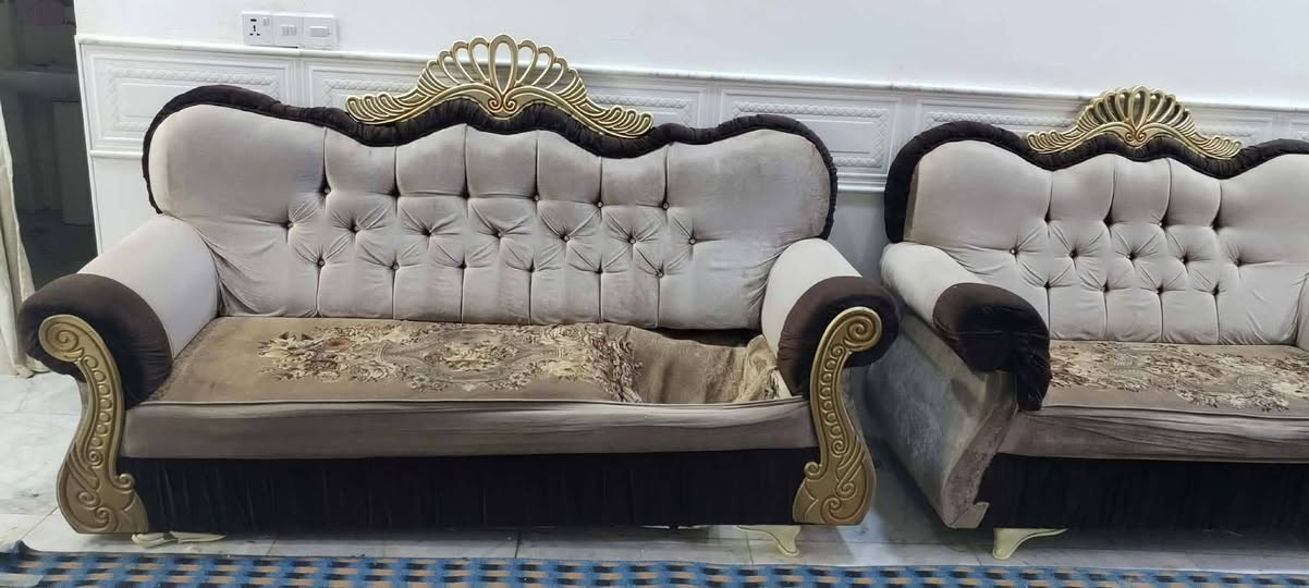 للبيع تخمين قنفات تفصال كل تخم 10 نفرات 10 قطع 5 قنفات بيهن اضرار عوزهن تصليح وترتيب 
(العنوان نجف كوفه شارع الكورنيش قرب جامعة جابر )


**إذا كنت صاحب هذا الإعلان وتريد حذفه لأي سبب، رجاءا أرسل رسالة إلى الدعم الفني**