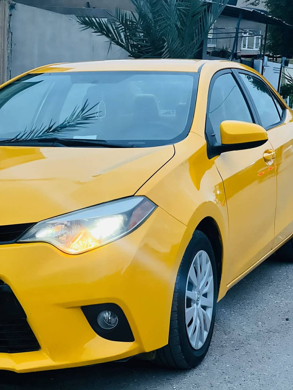 كورلا 15  رقم كركوك  شرط التحويل غرمات هيه مصفره  كير محرك شرط  ضرر جاملغ السكن تبديل بدون  دواخل وقبق الصنودك بدون دواخل الباقي مكفول  السعر 140 بي مجال بسيط       رقم*********** اتصال فقط
