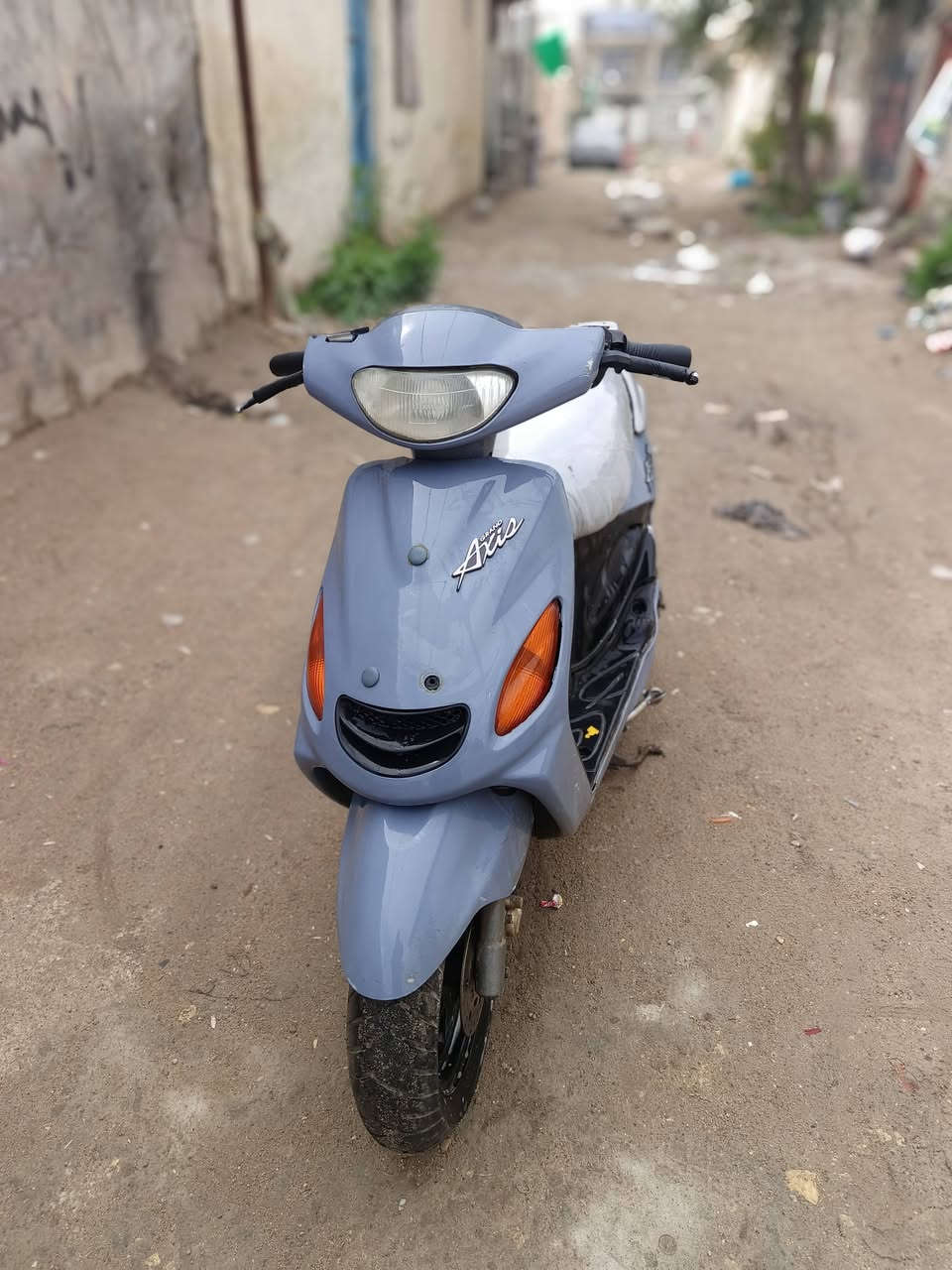 سلام عليكم درجة اكزز لبيع نضيفه كلشي شغال بيه سلف هندر لايت اشاير بيك لايت مكينه  ناعمه درجة درجة كلها بلادمال جناي  مفتوحه بس بستم سعرها مناسب 450مكان ناصريي مركز وشراي ***********يتصل عله رقم مستعجل عله رقم
