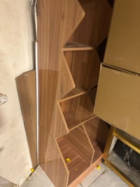 عارضات عدد 2 مال كرزات وبيهة رفوف فوك سعرهن 175 الف ثنيناتهن لكن وحدة ...