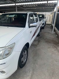 هايلكس • ٢٠١٤ • رقم بغداد