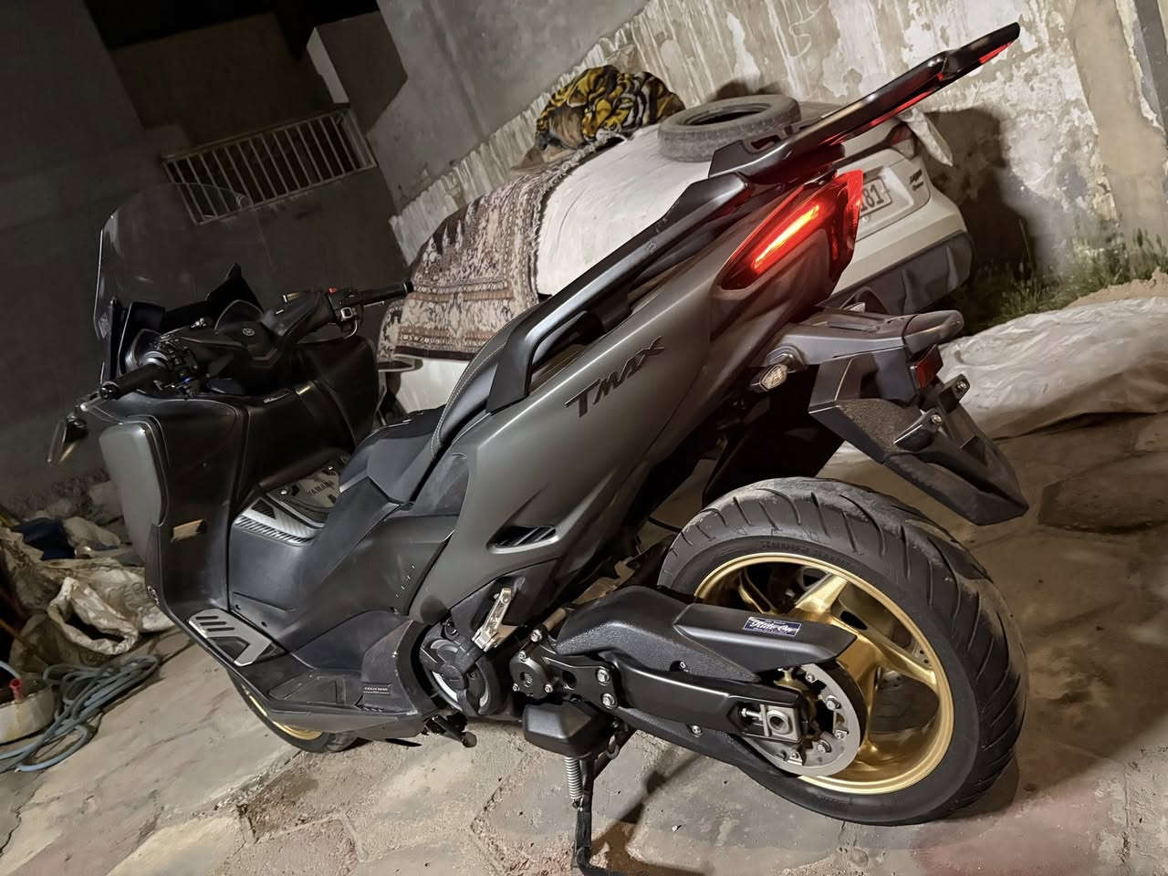 سلام عليكم
Tmax 2021 560
23.000k
دراجة مال مزاد ومماشيه بشارع 
جديده بمعنى الكلمة 
طالعة من معرض كلشي وكلاشي
السعر
( 105$ )

***********
