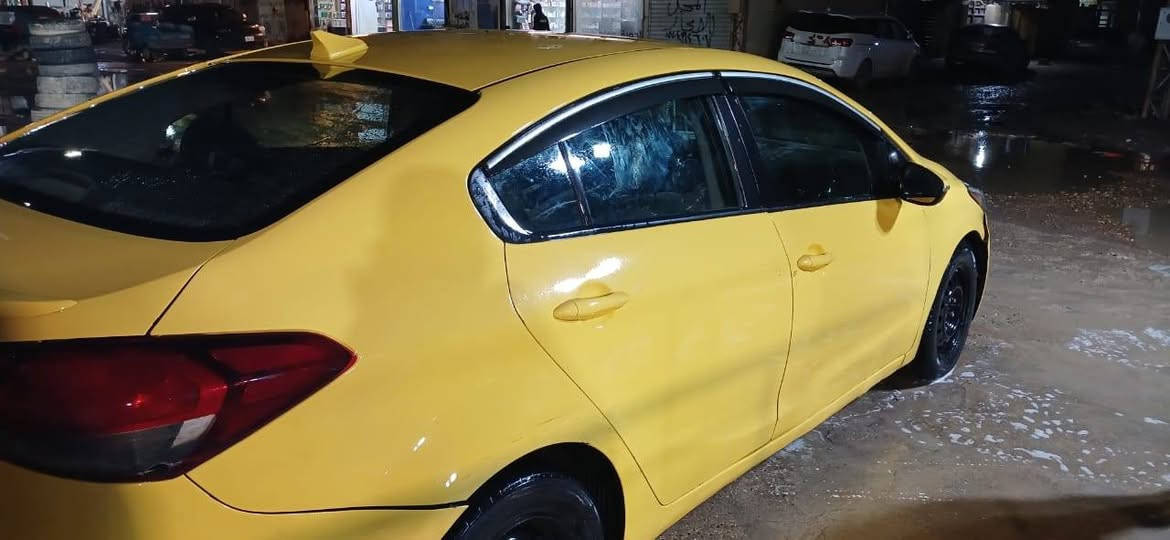 كيا فورتي 2018وارد امريكي حادثه تكم اثنين بدون ايرباك رقم بغداد انكليزي بسمي تحويل ثاني يوم سياره كاملهه
كير مكينه مكفول تبريد خير من الله ***********
سعر٩٥ورقه مكاني بغداد كويريش
