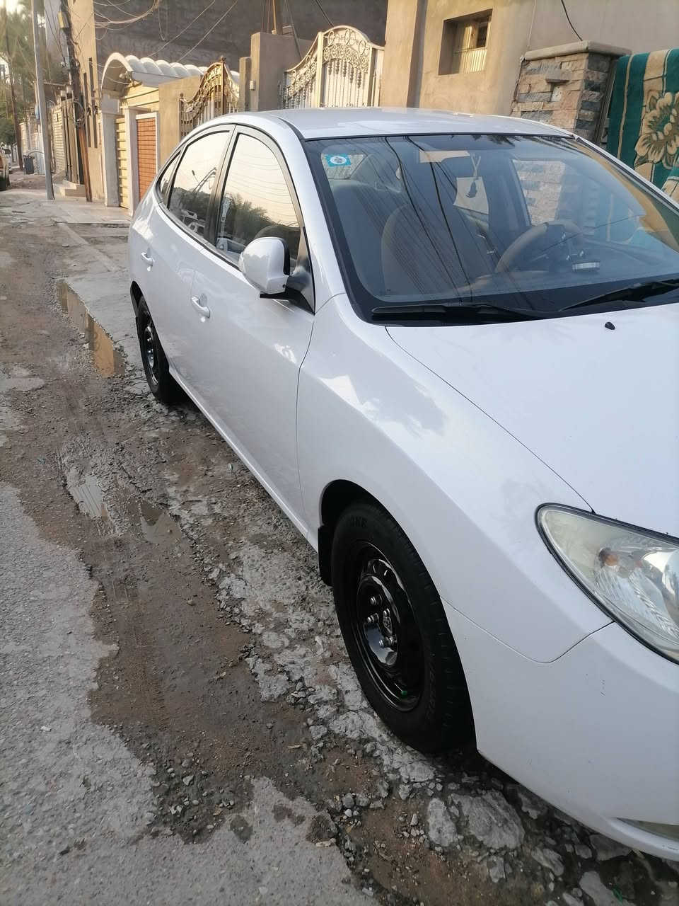 ***********
للبيع مكاني بغداد
مكينة ١٦٠٠
موديل ١١
الضرر جاملغ يسرة صبغ بدون دواخل
السعر ١١٧
