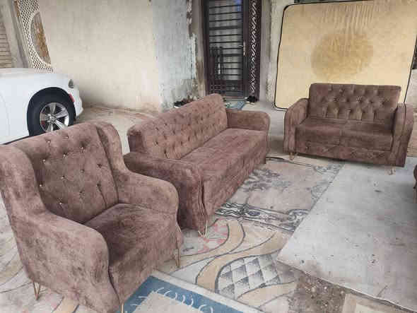 سلام عليكم البيع تخم تركي 10 مقاعد نظافة 100/100 السعر تصال يوجد توصيل مكاني حي اور  سبع قصور شارع ابو علي الرقم ***********
