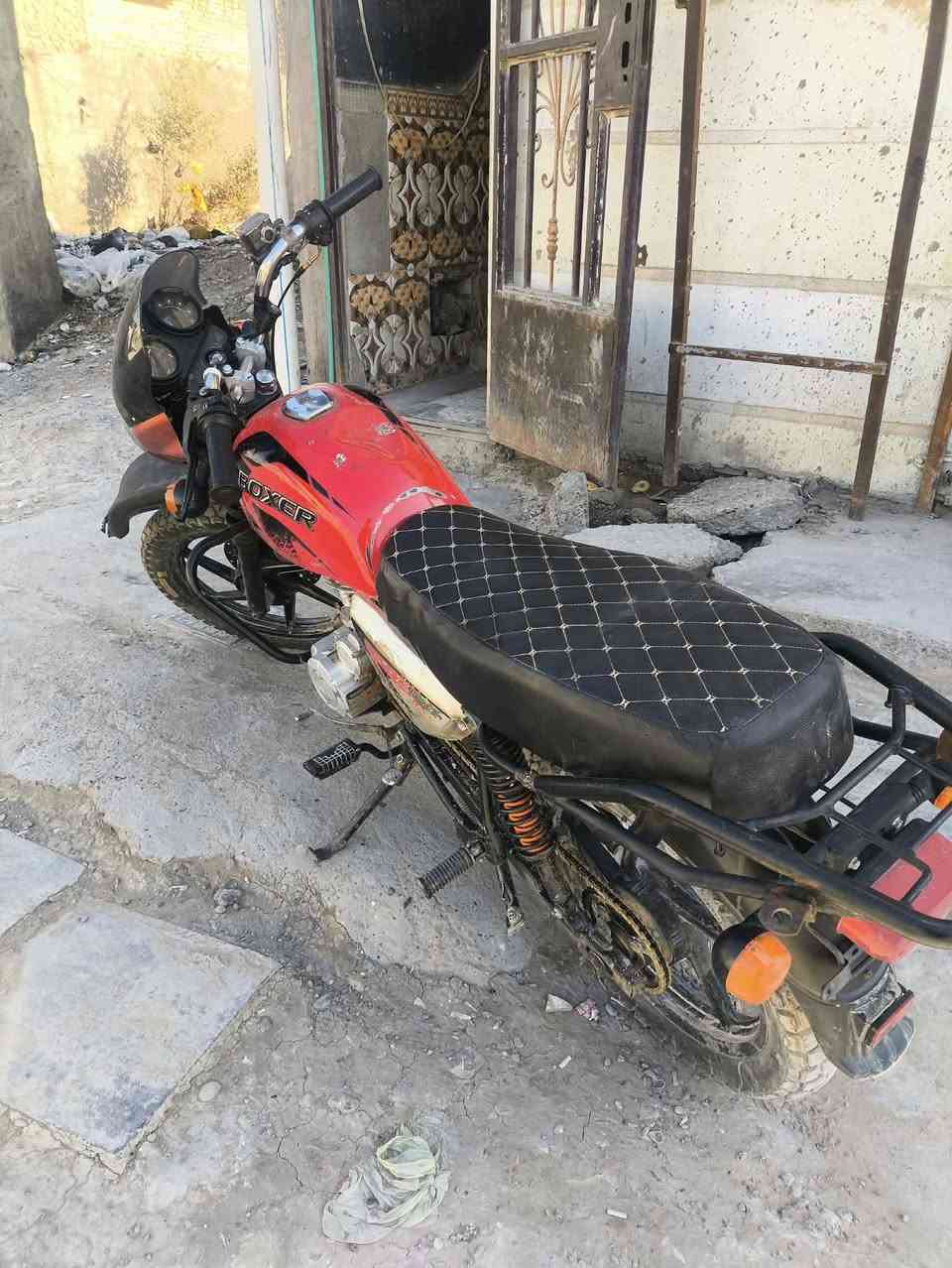 سلام عليكم
بوكسر مديل23 محور ممكينه إيراني تحفيت جديد كلجات جدد. زنجيل جديد كابريتر جديد.  مكاني سبع البور رايده ب700تفاصيل خاص مفتوح


**إذا كنت صاحب هذا الإعلان وتريد حذفه لأي سبب، رجاءا أرسل رسالة إلى الدعم الفني**