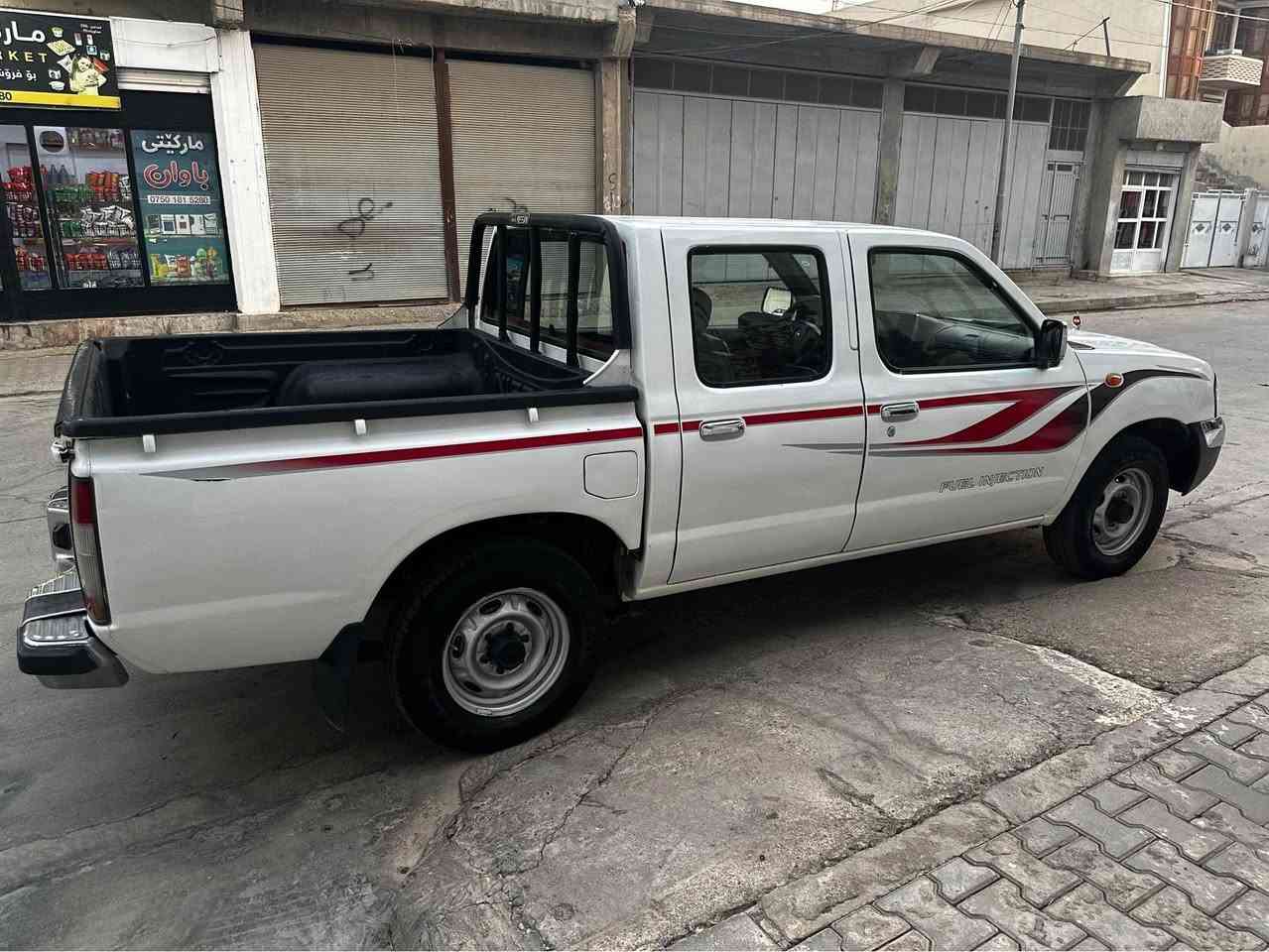 نیسان دەبڵ ٢٠٠٧ یابانی رەقم سلیمانی
 سەنەوی یەشتا بەسەر نەچوە 
گێرو مەکینەی بە شەرت 
بێ تەقە و ڕەقە مەسرەفی نیە
 تایەی لۆکە 
سۆنەری دانراوە
نرخ ١٠٢  گەڵا کەمیك معامەلە
***********
*********** السليمانية, العراق
