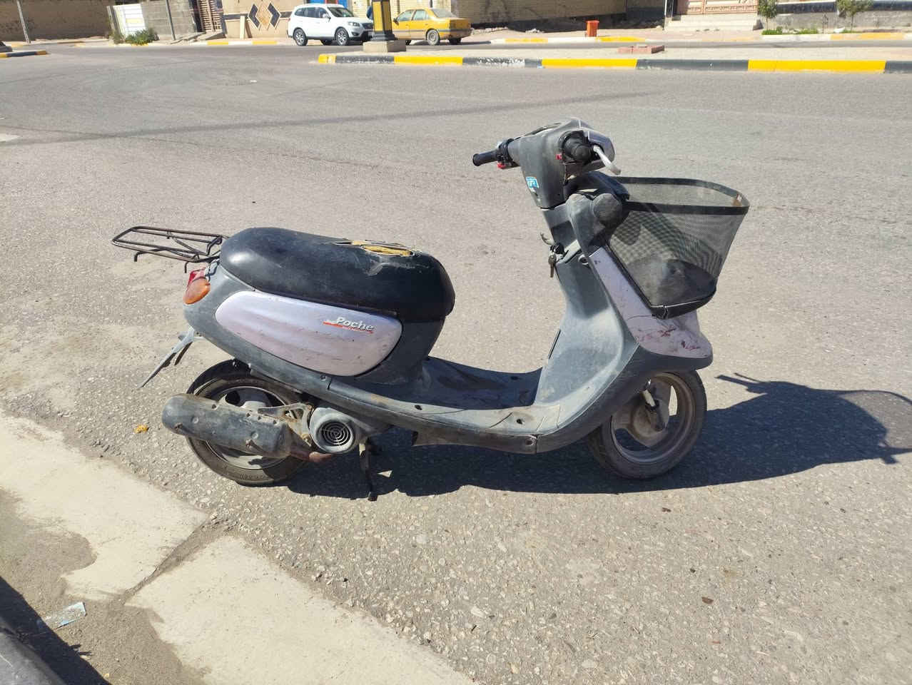 السلام عليكم دراجة منغولي للبيع
السعر ٣٨٠ 

المكان ـ كربلاء ـ قرب ملعب كربلاء الجديد 

للاستفسار ***********
