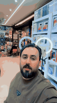 إلى زبائن الكرام بمناسبة راس السنة الجديد 🎁🎁🎁 اي شخص يشتري جهاز موبايل...