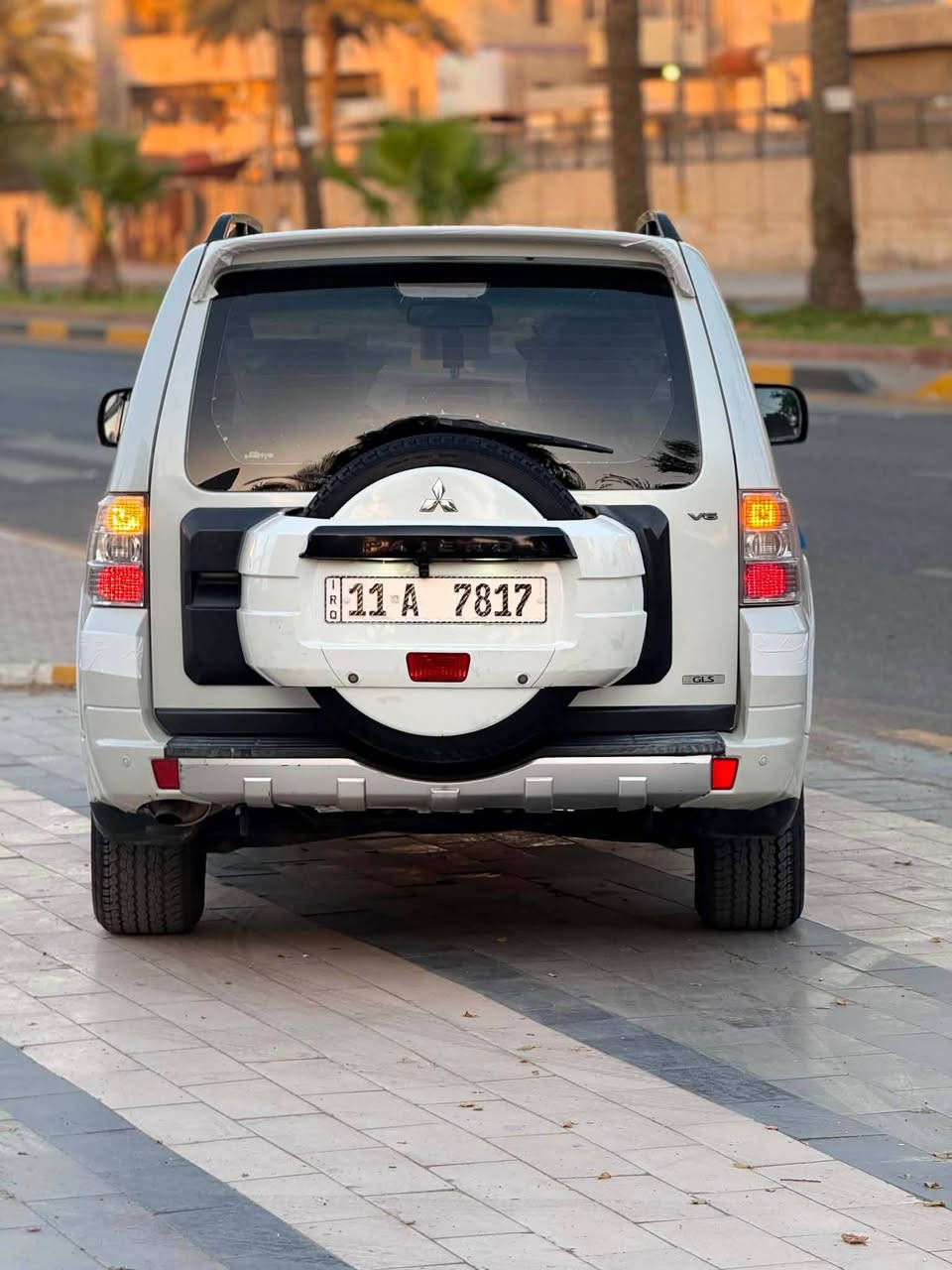 باجيرو 2008  حبتور فول مواصفات لون ابيض صدفي  حجم المحرك 3000رقم  بغداد دولي مميزبدون حادث  سيارة  مكفوله كفاله عامه سياره كلين عله واضع الشركه معروفه خليجي السياره جديده مال جناي فورويل نضام دفلوك كشنات كهربائي اشارة بل مري شفط تحكم ستيرن شاشه اندرويد شاشات خلفيه  اصليه فتحه تبريد ثلاث قطع حساسات خلفيه زاد ثلاجه تخم تاير كير مكينه حداديه خير من الله سياره جديده لوك محرك6السعر123اتصل وبيك خيروتدلل *********** السياره بغداد الكرخ بغداد, العراق
