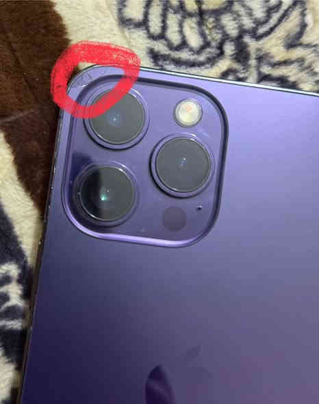 ايفون 14 برو ماكس ذاكره 256 بطاريه 83 جهاز نضيف كله شغال مامفتوح فقط بي نقطه صفيره بل شاشه مامىثره  سعر 650 الف مكاني بغداد ***********
