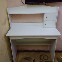 ميز للبيع • نضيف • صلاح الدين قضاء بلد