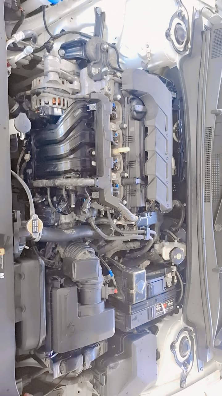 السلام عليكم سياره الانترا تجميع صيني موديل 25 للبيع مكفوله العنوان البصره رقم الهاتف ***********
