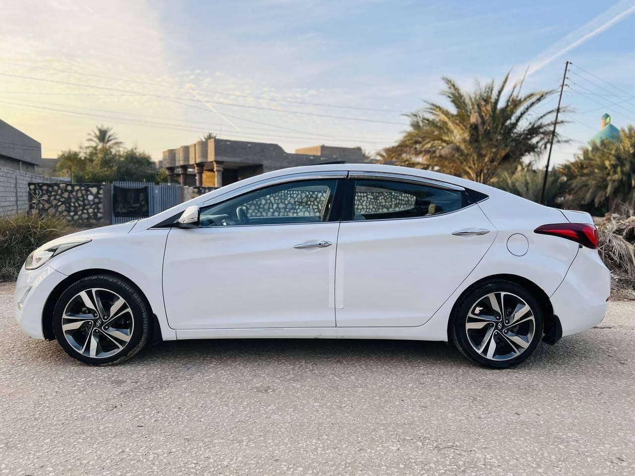 السلام عليكم النترا 2014فول موصفات اللاخير1/1 الموصفات
GLS
فتحه سلايت 
بصمه تشغيل
تبريد قطعتين
جنطه بصمه
كشنات كهرباء
اشار بالمري
مري شفط
لد زنون
شاشه جبير
نظام sport
قياده ذاتيه
بصمه ابواب
محرك1800
 اشاره ترحيب
ويل كب 17فراشه
نظام UBS
4دسكات
يدات نيكل
السياره رقم اربيل تريد وكاله تريد تحويل بيه صبغ جاملغ خلفي ا
 مكاني بابل محرك كير حداده فول‏‪***********‬‏
