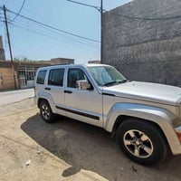 اخوان للبيع ٢٠٠٨ سياره جاهزه ماناقصها برغي  رقم انكليزي تحويل مباشر  م...
